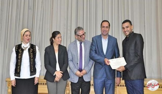  تُكريم المنسقين المتدربين ببرنامج دعم وتطوير اللغة الفرنسية في المدارس الرسمية المصرية