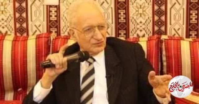 وفاةالعالم المصرى محمود فهمى حجازى صباح اليوم عن عمر يناهز79عاما