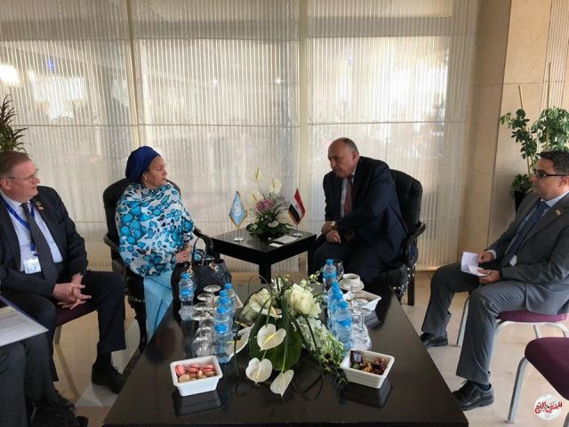 شكري يلتقي نائبة الأمين العام للأمم المتحدة بأسوان