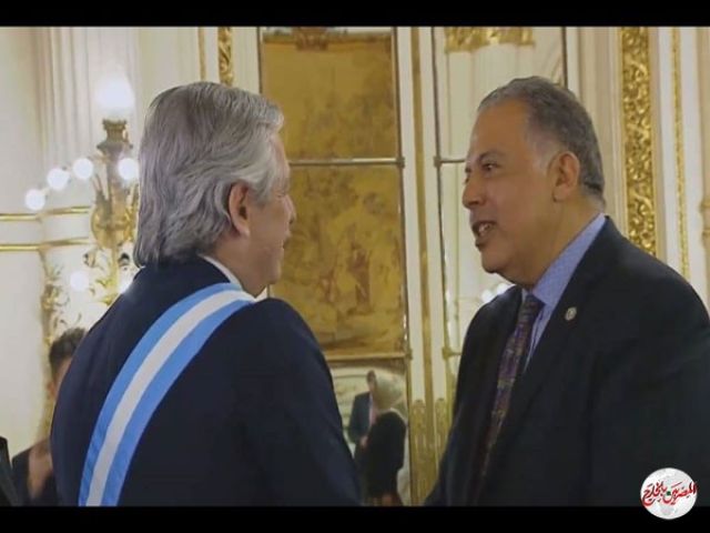 السفير المصري يشارك في مراسم تنصيب رئيس الأرجنتين الجديد