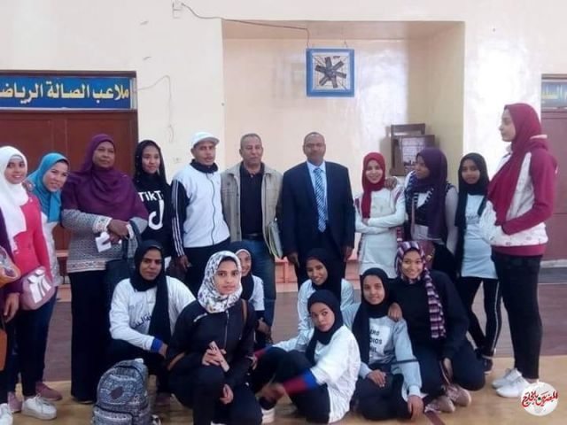 طائرة و يد بنات تعليمية قوص تحصدان المركز الأول علي مستوي محافظ قنا