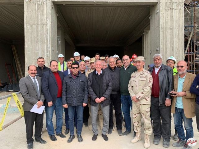 وزير الرياضة ورئيس الاتحاد الدولى لكرة اليد يتفقدان الصالة المغطاة ب6 أكتوبر