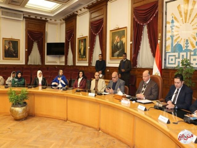 محافظ القاهرة يوافق على توفير 4 وحدات سكنية لحالات قاسية