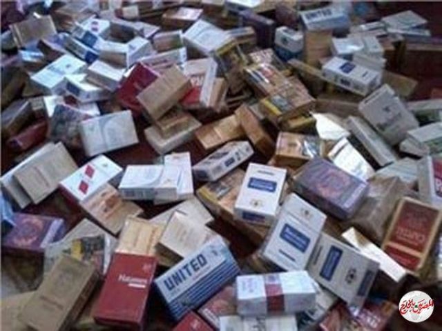 إعدام ٢ طن سجائر مجهولة المصدر بالأزبكية