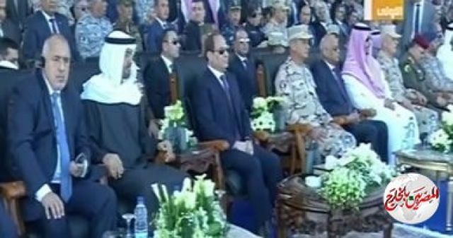السيسى يشهد عروضا جوية و فيلما تسجيليا عن قاعدة برنيس العسكرية