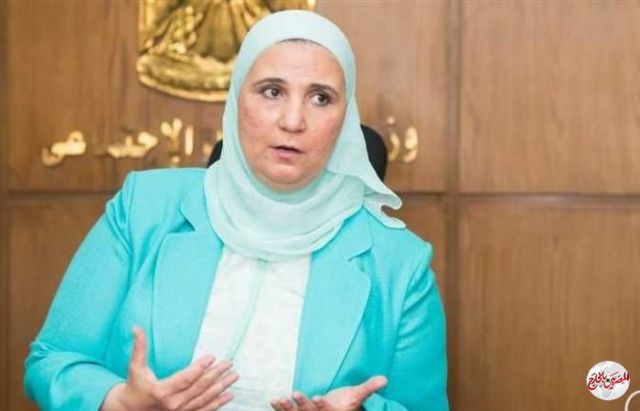 نيفين القباج : تعلن شروط وآخر موعد للتقدم لمسابقة الأم المثالية