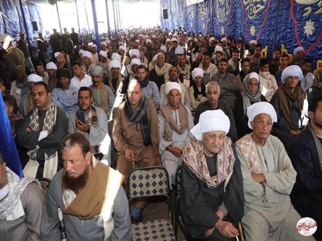 إنهاء خصومة ثأرية وإتمام الصلح  بين عائلتين بسوهاج