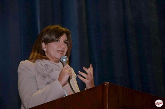 وزيرةالهجرة ومحافظ البحيرة يلتقيان شباب المحافظة للتعريف بفرص جهاز تنمية المشروعات