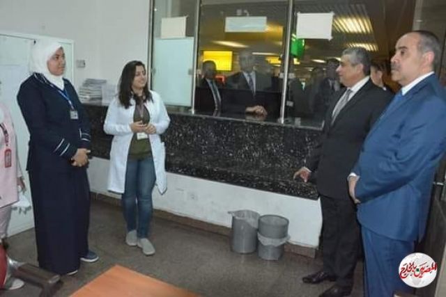 وزير الطيران المدنى يتابع إجراءات الحجر الصحى فى مطار القاهرة الدولى
