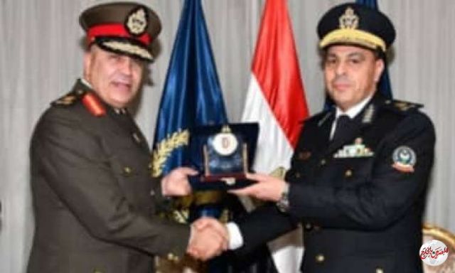 الكليـــــــة الحربيــــــة تهنـئ أكاديميـة الشرطـة بعيـد الشرطـة