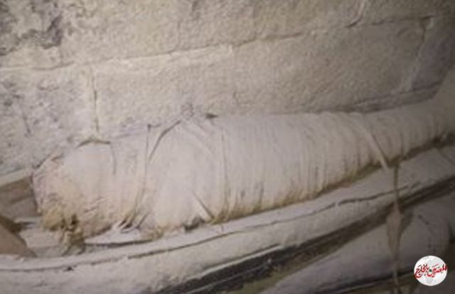 العثور على مخزن آثار بجوار مقبرة بتاح حتب الأول داخل المنطقة الأثرية بسقارة