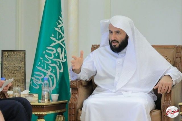وزير العدل السعودي يصدر قرارا بإلغاء إيقاف الخدمات الحكومية الإلكترونية 