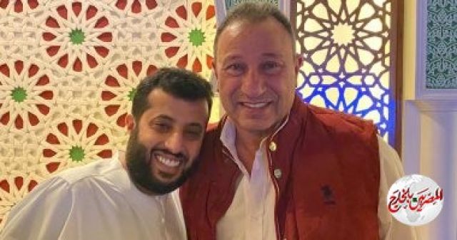 تركى آل الشيخ  يرصد مكافآة كبيرة للاعبى الأهلى حال فوزهم في موقعة " الهلال"