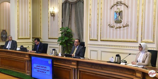 رئيس الوزراء يتابع تدبير المستلزمات الطبية لوزارة الصحة لمواجهة فيروس " كورونا"