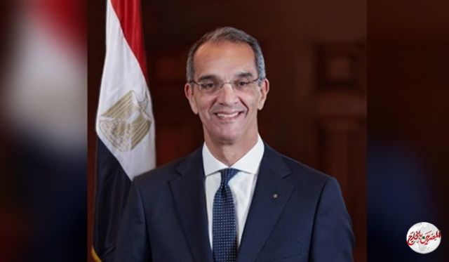 وزير الإتصالات يشهد ختام تدريب الدفعة الأولي من مبادرة (قدوة تك)