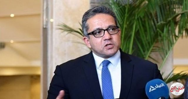 "العناني" : إنهاء ترخيص أحد الفنادق فى شرم الشيخ لتسريح العمالة