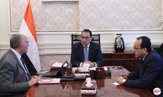 "مدبولي" يتابع مع وزير الري أعمال تأهيل الترع بالمحافظات ومشروع الري الحديث