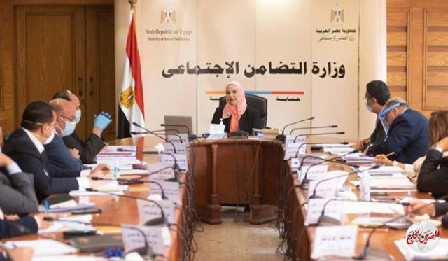 "التضامن" تعلن عن صرف 6.684 مليار جنيه من معاشات شهر مايو