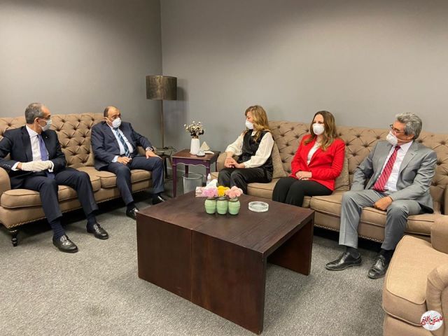 وزيرا التنمية المحلية والاتصالات و رشا راغب يشاركون في افتتاح المرحلة الثالثة من برنامج المسئول الحكومي المحترف