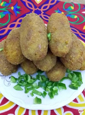 طريقة عمل كفتة البطاطس بحشو البيض المسلوق