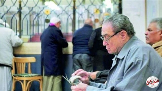 برلمانى يطالب بتعديل شروط الخروج على المعاش المبكر