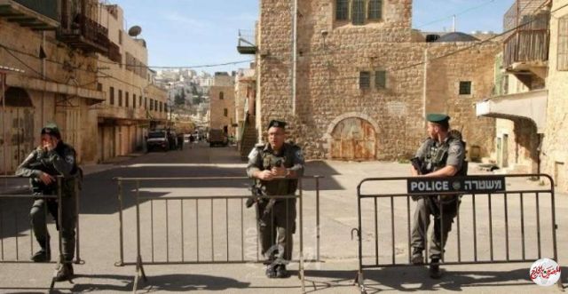 قوات الاحتلال الإسرائيلي تمنع لجنة إعمار الخليل الفلسطينية استكمال أعمال الترميم بالحرم الإبراهيمي
