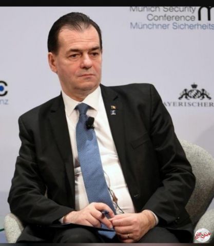 رئيس وزراء رومانيا يظهر بدون كمامة ويدفع غرامة مالية