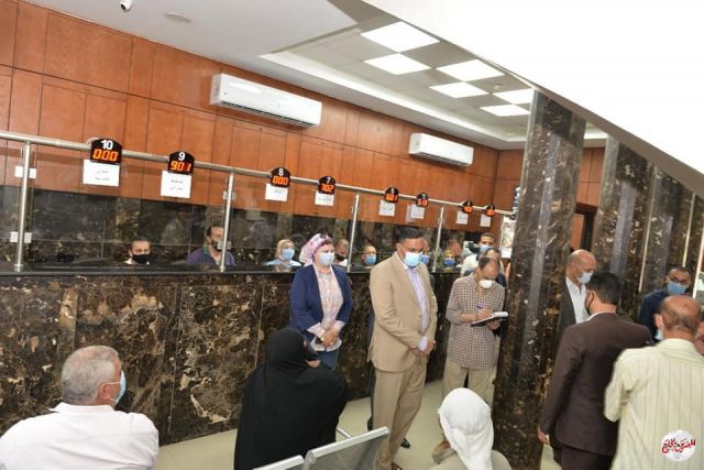 محافظ الدقهلية يتفقد بدء التشغيل التجريبي للمركز التكنولوجي للمحافظة