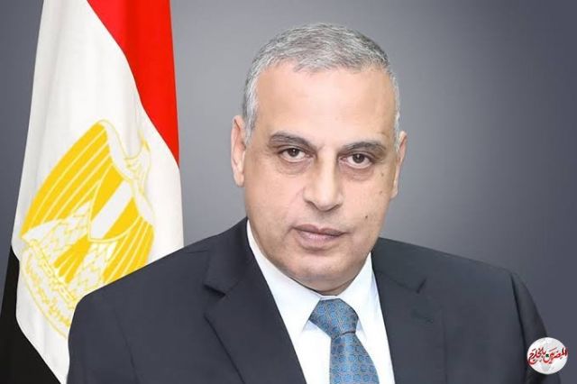 محافظ سوهاج يتفقد مشروعات خدمية وتنموية تكلفتها 9 ملايين جنيه