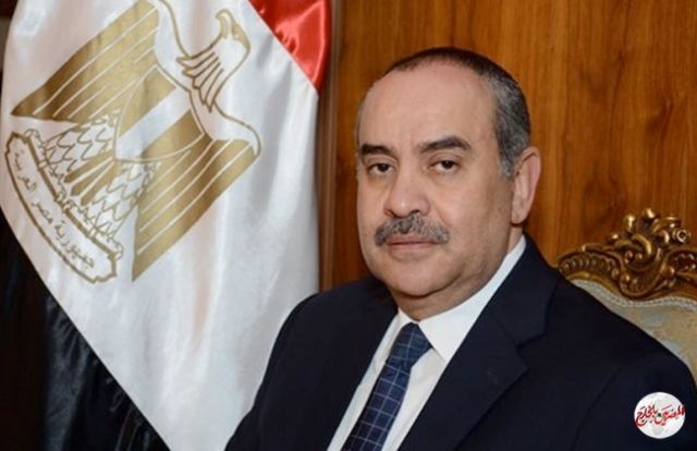 وزير الطيران يجيب: هل تحليل PCR ضروري حال السفر للخارج؟ 