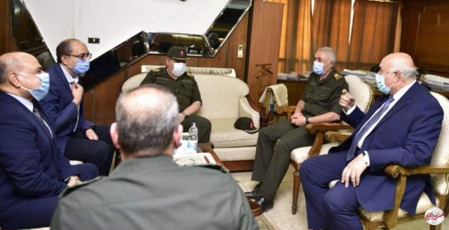 "القابضة للقطن" توقع بروتوكولًا مع "الوطنية للمقاولات" لتطوير مصانع الغزل والنسبج