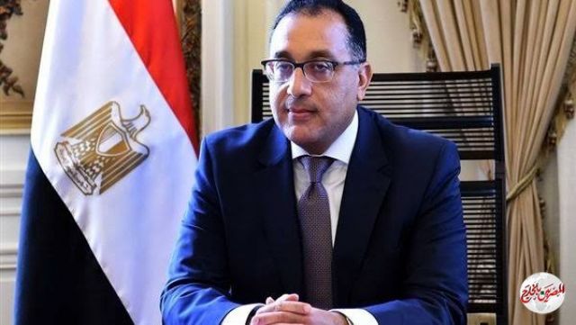 رئيس الوزراء: فتح المطاعم والمقاهي بداية من السبت القادم