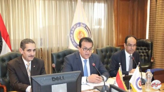 الأعلى للجامعات: مسموح للطلاب الاعتذار عن الامتحانات بسبب كورونا