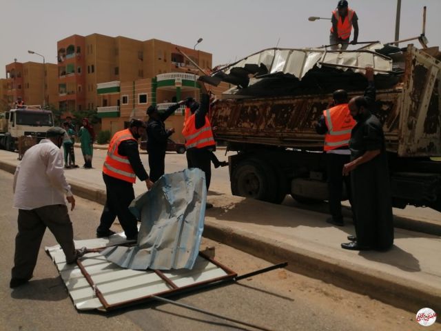 جهاز مدينة الشيخ زايد يشن حملتين لإزالة الإشغالات والتعديات بالمدينة 
