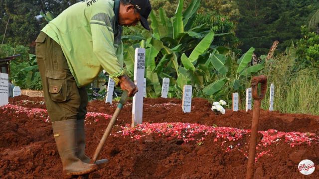 حصيلة وفيات فيروس كورونا تصل 800 ألف حالة على مستوى العالم