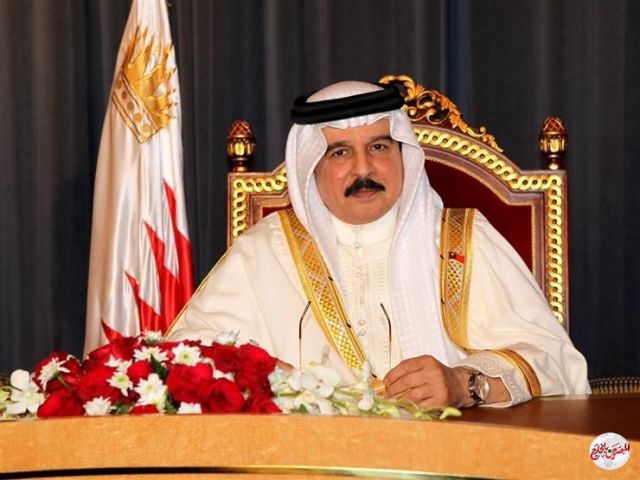 العاهل البحريني يتسلم رسالة خطية من خادم الحرمين الشريفين