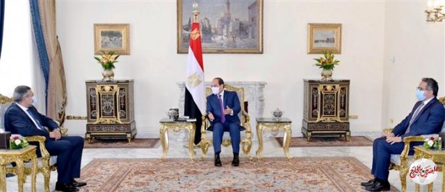 بحضور العناني.. الرئيس السيسى يستقبل أمين عام منظمة السياحة العالمية
