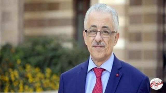 التعليم توقع بروتوكولا لإطلاق منصة رقمية للدروس الإلكترونية