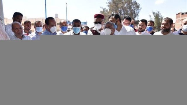 محافظ مطروح يفتتح المعرض اللوجستى لبيع الخضار والفاكهة