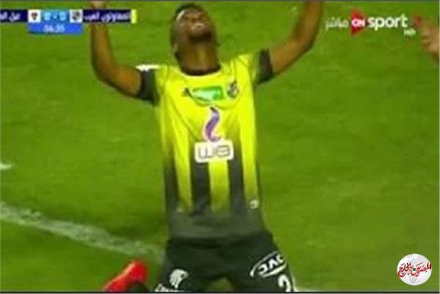 بعشرة لاعبين ..المقاولون يفوز على الزمالك بهدفين فى الدورى العام