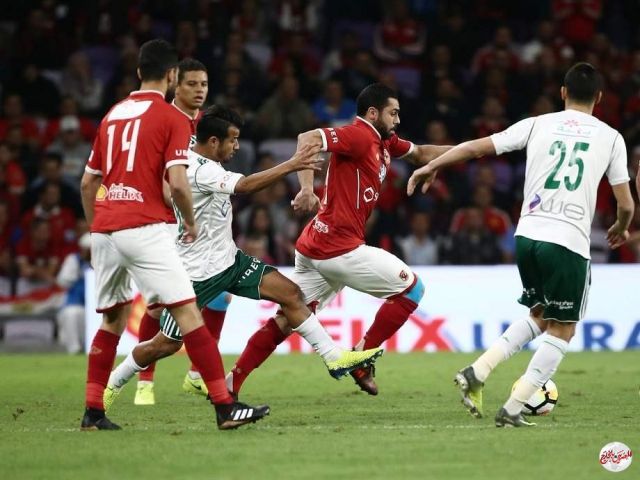 الأهلي يفوز على المصري بهدفين في الدوري الممتاز