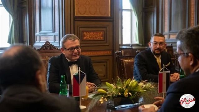 وزير السياحة: توسيع التعاون بين مصر والتشيك في الآثار والثقافة