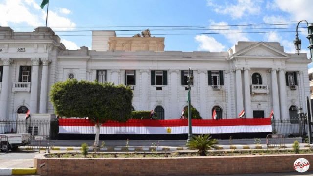 تعليم المنيا: توزيع الكتب على المدارس بنسبة 75% ..وصيانة 578 مدرسة