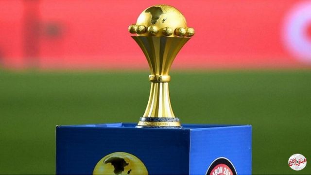 خضوع مدير المالية وموظف المخازن للتحقيق بسبب ضياع كؤوس أمم أفريقيا