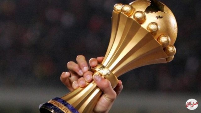 بعد سرقة كأس الأمم الأفريقية من الجبلاية .. أحمد حسن "حزين بالزج بإسمى بالقضية"