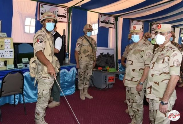 رئيس الأركان يشهد مشروعا تكتيكيا بالجيش الثاني