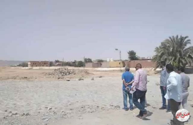 سكرتير عام مساعد البحر الأحمر يتفقد مخرات السيول بمدينة القصير للتأكد من جاهزيتها