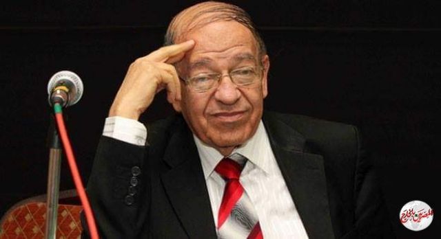 قرأت لك دعني أضع اسمك فوق كل قانون عادل وسيم السيسي