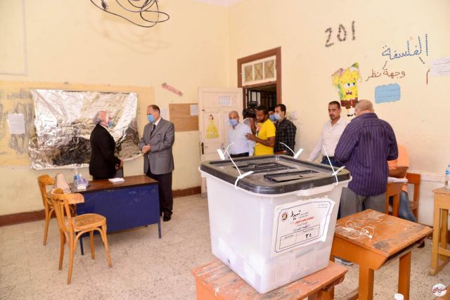 انتهاء  ماراثون الإعادة بانتخابات مجلس الشيوخ وبدء الفرز فى 14 محافظة