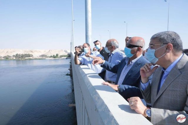 وزير النقل يتابع معدلات تنفيذ محور سمالوط على النيل بمحافظة المنيا بإجمالي تكلفة 1.872 مليار جنيه